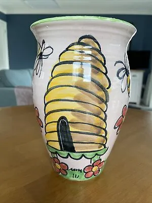 Buy Kate Glanville Ceramics Pottery Beehive Vase 21cm • 55£
