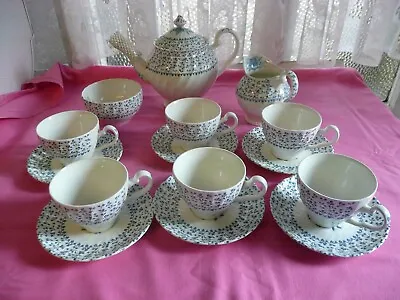 Buy Royal Victoria Rose Bouquet Tea Set With Tea Pot • 45£
