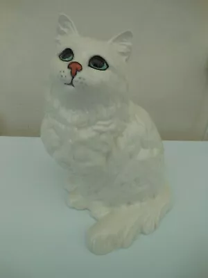Buy Beswick Large White Persian Cat Seated Looking Up Number 1867 - 8.5 Inches Tall • 34.99£