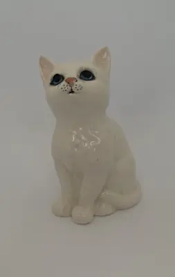 Buy Vintage Beswick White Persian Cat - Blue Eyes 10cm Tall • 14.99£