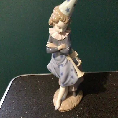 Buy Lladro 5060 CLOWN WITH TRUMPET • 140£