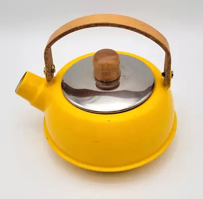 Buy Vtg 1 Quart Enameled Yellow Tea Pot Lid Wood Handle Lid Knob By M. Kamenstein NY • 28.94£