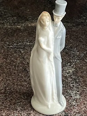 Buy Lovely Nao Lladro Bride & Groom Porcelain Figurine Wedding Couple Cake Topper • 28.39£