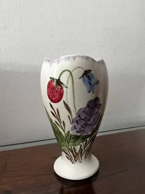 Buy Radford, Flower Design Hand Painted Vase 14 Cm  • 10£