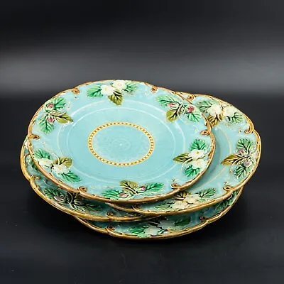 Buy Set Of 4 French Antique Majolica Strawberry Plates By SARREGUEMINES • 374.95£