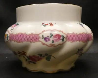 Buy Vintage George Jones & Sons Crescent China Vase • 31.61£