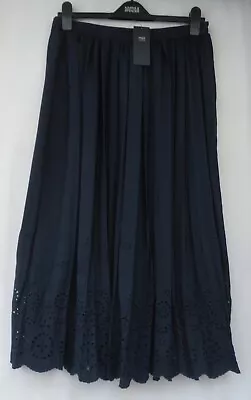 Buy Ladies Marks And Spencer Navy Broderie Anglaise Patterned Skirt  Size 12 • 26.50£