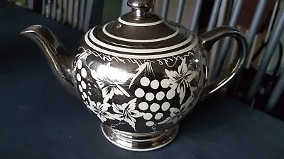 Buy Vintage Sadler Teapot, Silver Ivory  Porcelain, Grapes/Leaves Pedestal, 1615 (E) • 6.55£