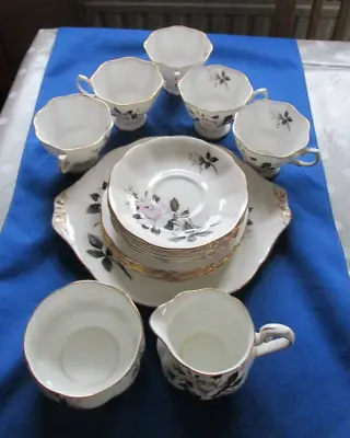 Buy Royal Albert Queens Messenger 20 Piece Bone China Tea Set (for Spares) • 23£