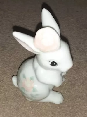 Buy Vintage St Michael Rabbit Bunny Porcelain Ceramic Floral Ornament Figurine 1988  • 6£