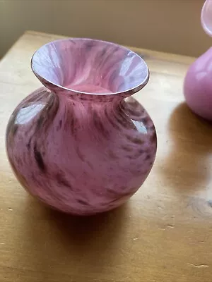 Buy Alum Bay Glass Vase • 8.99£