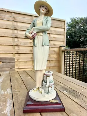 Buy Giuseppe Armani MABEL Capodimonte Lady Figurine • 45£