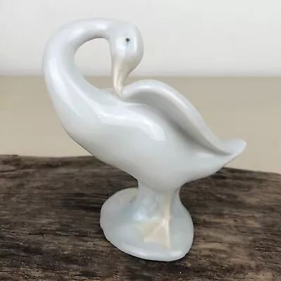 Buy Vintage LLADRO Small Goose Preening Ornament - 10cm High • 5£