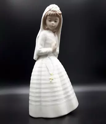 Buy Nao Lladro 23cm Porcelain Figurine - 0236 Girl Praying First Communion • 18£