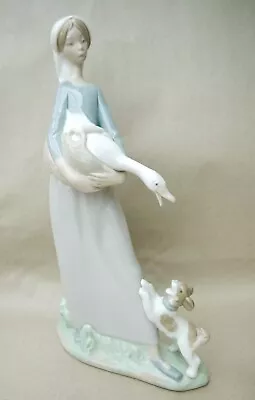 Buy Lladro    Girl With Goose And Dog     #4866 • 30.50£