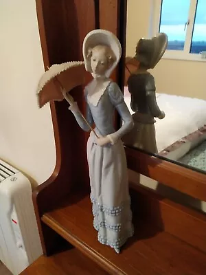 Buy Lladro Daisa   Lady With Parasol Porcelain Figurine • 50£