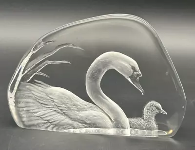 Buy Mats Jonasson Lead Crystal Glass Swan And Cygnet Paperweight Signed On Base  • 29.99£