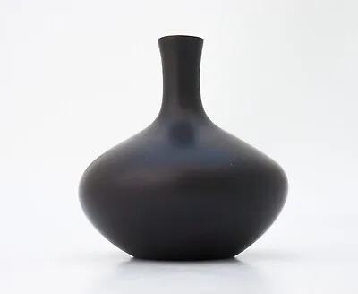 Buy Black Ceramic Vase - Carl-Harry Stålhane - Rörstrand - Mid 20th Century • 465.43£