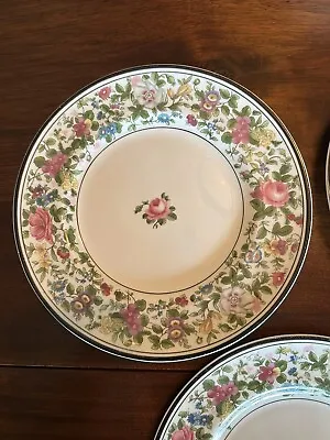 Buy Crown Staffordshire Fine Bone China Floral Plates Pattern 8516 Set Of Eight • 113.85£