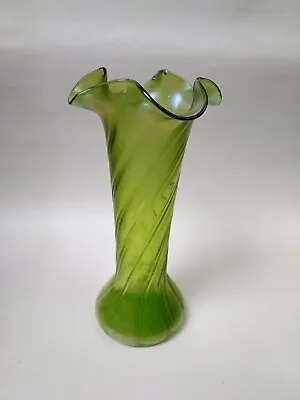 Buy Antique Art Nouveau Green Glass Spiral Vase • 45£