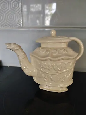 Buy Victoria & Albert Tea Pot Collection Royal Creamware • 16.99£