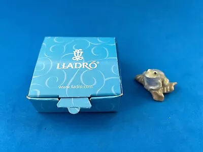 Buy Boxed Miniature Lladro Green, Olive & White Frog • 35£