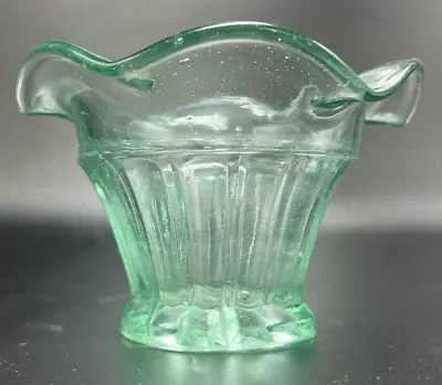 Buy Green Pressed Glass Art Deco Flower Posy  8cm X 13cm • 6£