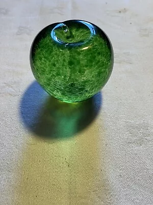 Buy Wedgewood Green Glass Apple - Blown Glass Paperweight • 25£