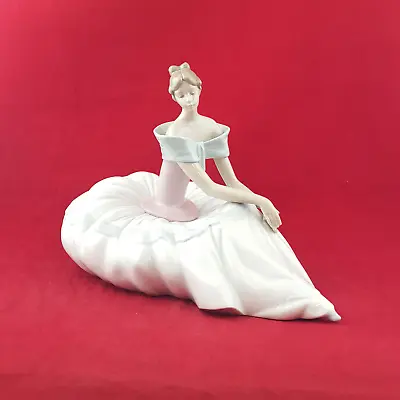 Buy Lladro Nao Figure - Hope - Seated Lady Ballerina 1266 - L/N 3162 • 99£