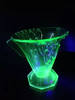 Buy Vintage Art Deco STOLZLE Uranium Green Glass Vase LOOP DESIGN • 75£