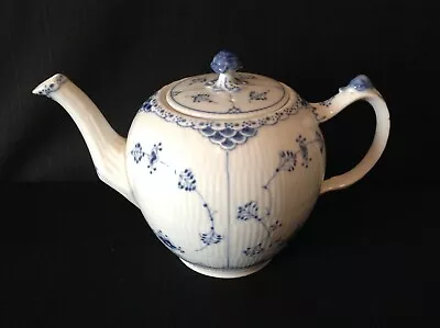 Buy Royal Copenhagen Blue Fluted Half Lace One (1) Teapot & Lid #611 Tiny Chip Spout • 331.88£