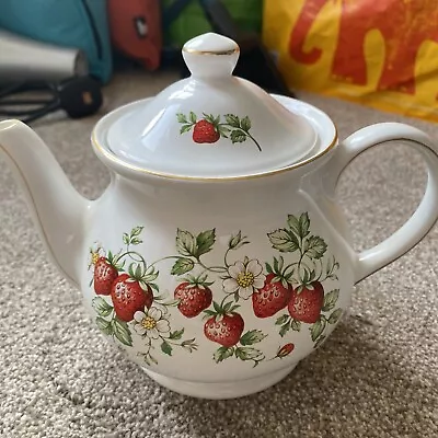 Buy Vintage Sadler Strawberry Small Teapot - Afternoon Tea - Good Condition • 15£