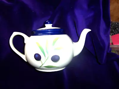 Buy Arthur Wood/4 Cup Teapot/o;ive Pattern • 23£
