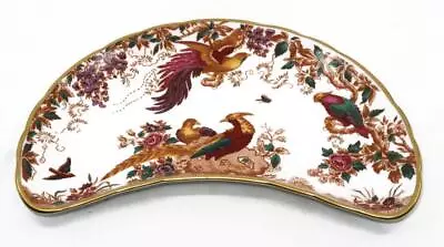 Buy Royal Crown Derby, Olde Avesbury, Crescent Salad Plate, 8 3/4  • 164.24£