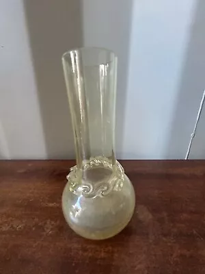 Buy Small Vaseline Type Glass Vase • 20£