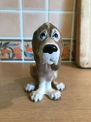 Buy Szeiler Large Sitting Upright Dog - Bloodhound - 5.5 Inches Height - No 24 • 20£