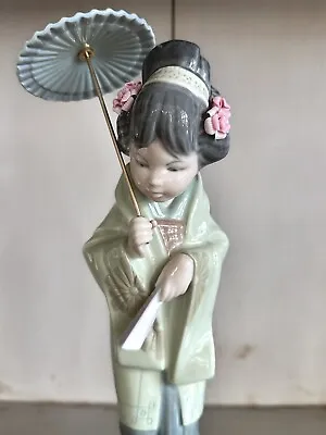 Buy Lladro Oriental Spring Japanese Geisha Girl With Umbrella Figurine 11.5” #4988 • 132.31£