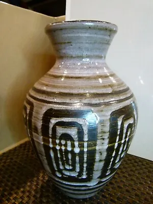 Buy Vintage Cinque Ports Monastery Rye Vase • 14£