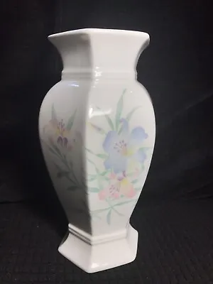 Buy Royal Winton Fine Ceramic Ware Staffordshire Hexagonal Floral Vase 6.8” No. 29 • 12.95£