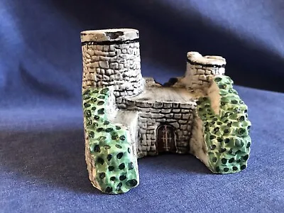 Buy Tey Pottery. Castle Ruin No 22. • 3.50£