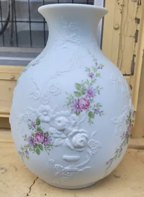 Buy 7.5  KAISER Porcelain MONACO Vase Embossed Bisque FLOWERS & URNS Hand Painted Lg • 46.12£