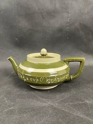 Buy Earthenware Teapot - Scottish Pottery Auld Lang Syne - Cumnock Pottery? • 41.10£
