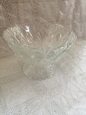 Buy Vintage Crystal Cut Glass Pedestal Centrepiece Bowl - 20cm Dia/14 High - 1kg  • 13.95£