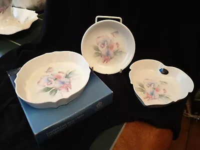 Buy Aynsley China Little Sweetheart Dish X3 1 Is Boxed  • 4.99£