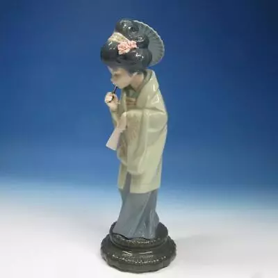 Buy Lladro Spain Porcelain Figurine 4988 Japanese Girl Spring With Umbrella • 61.67£