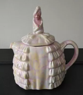 Buy Vintage Sadler 'Ye Daintee Ladyee' Tea Pot, Mauve & Yellow, Painted Finial A/f • 14.20£