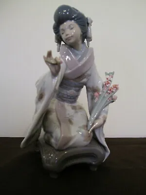 Buy Lladro  Kiyoko Geisha Girl With Flowers  No.1450 By Salvador Debon, Retired 1998 • 149£