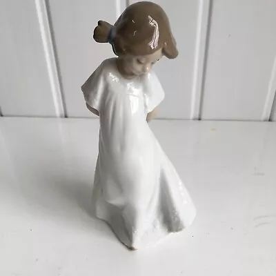 Buy Perfect Vintage Nao By Lladro Figurine So Shy No 1109 (CH) • 12£