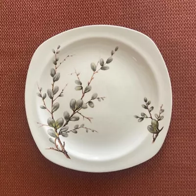 Buy Midwinter Pussy Willow Plate 24.5cm • 10£
