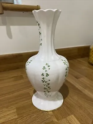 Buy Royal Tara Fine Bone China Irish Shamrock Vase • 10£